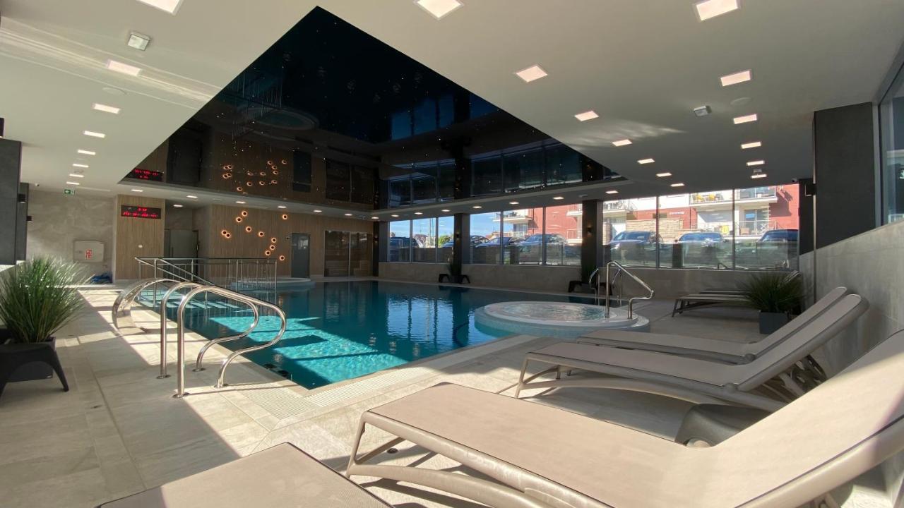 Apartament Magma Z Basenem Morska Klifowa Rewal Exteriör bild